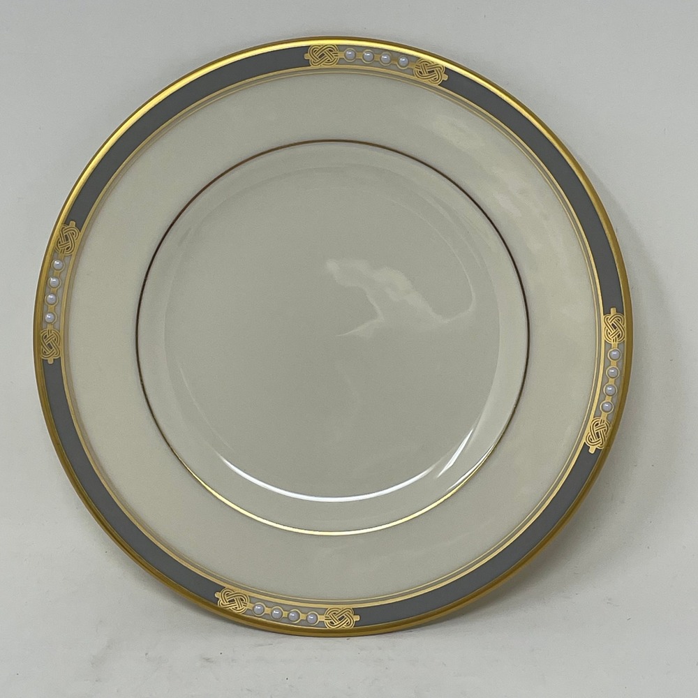 Lenox McKinley Bread and Butter Plate Presidential Collection‎ Gold Trim 6.3"